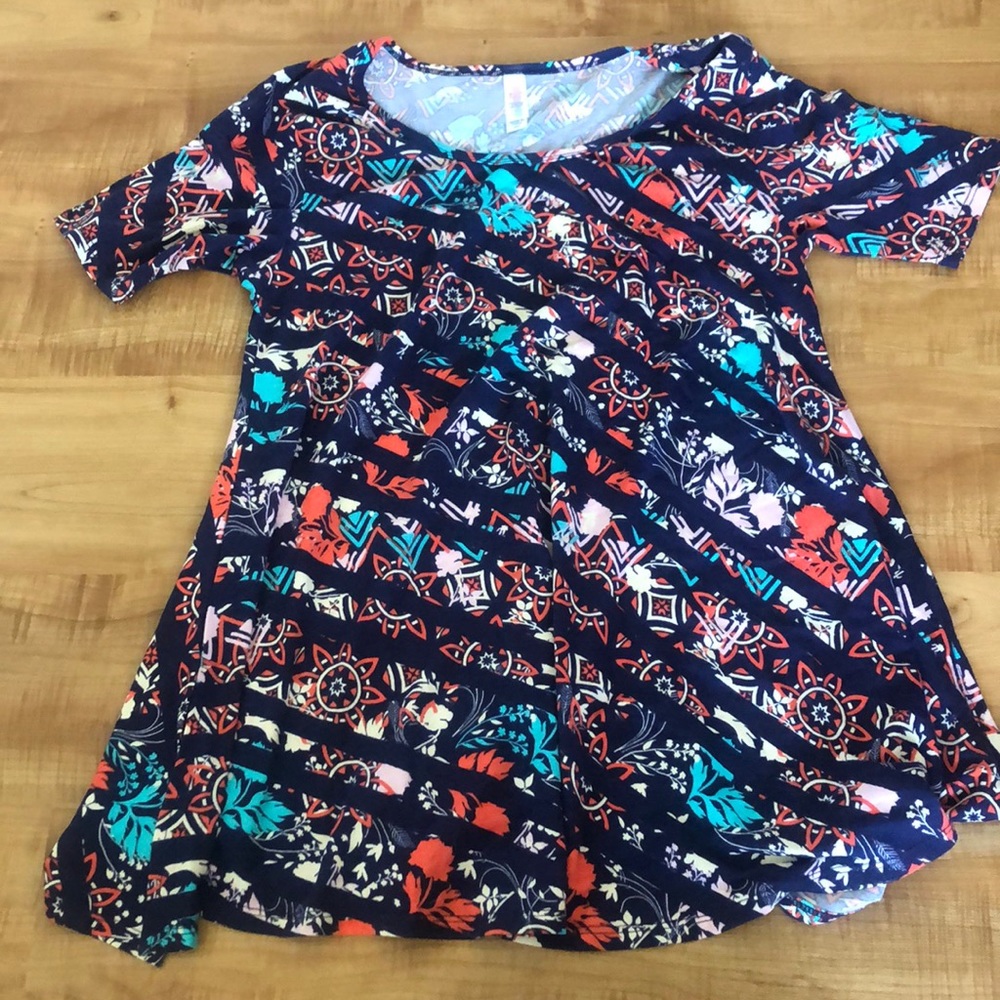 Lularoe Perfect T